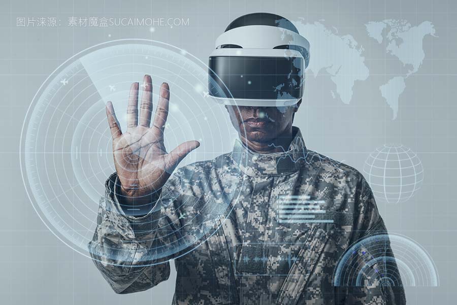 使用未来派虚拟屏幕军队技术的女兵