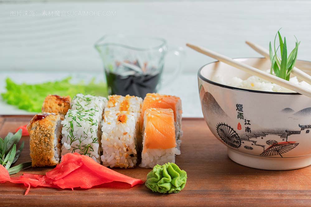 寿司卷饭的照片