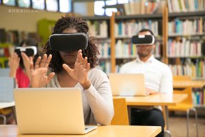 mix-raced-group-students-using-vr-experience-studying