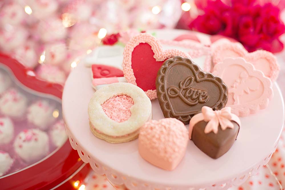 valentines-day-情人节那天 情人节 糖果 对待 饼干 心 礼物 爱 浪漫 粉红色 可爱